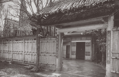 戦前の宇喜世の北門