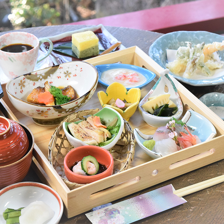 ランチ・特選ランチ　百年料亭 宇喜世（うきよ） 新潟県上越市